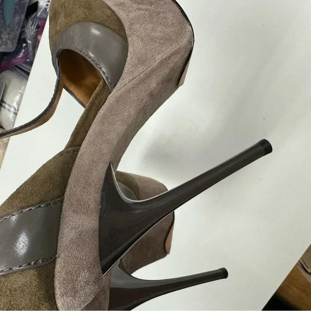 L.A.M.B. Olive Green & Grey Leather Contrast Stiletto Heels Womens 6 Y2K Suede